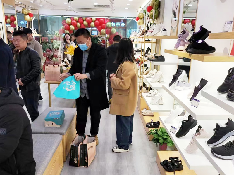 實(shí)體鞋店的鞋子利潤(rùn)多大才賺錢？